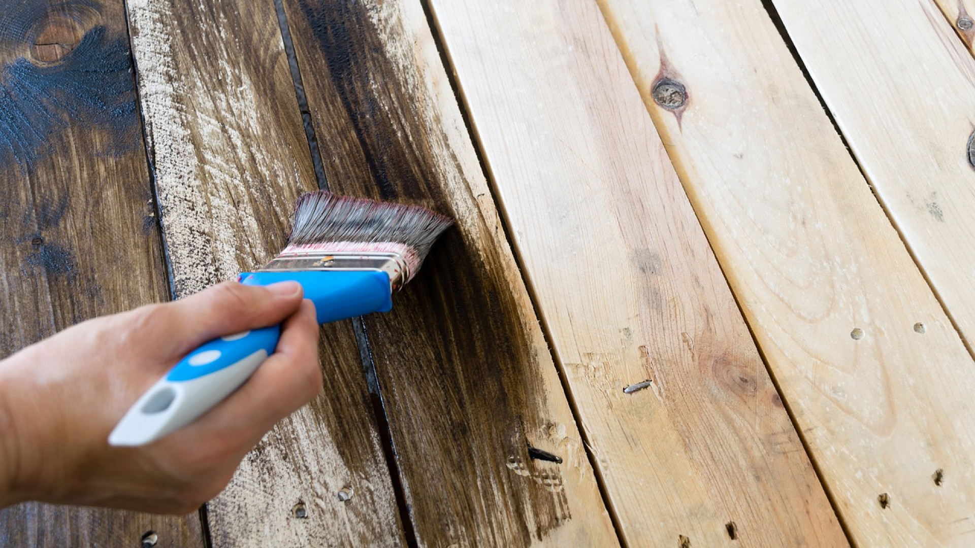 3 idées de décoration de salon avec des palettes neuves